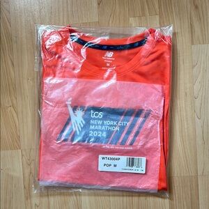 NWT • New Balance NYC Marathon 2024 official race shirt